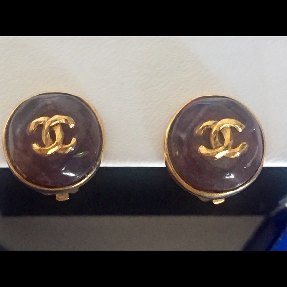 CHANEL Jewelry - Chanel "Gripoix"Glass Vintage